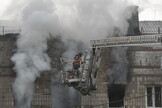 Ucraina: missili e droni russi su Kiev, due morti e sette feriti