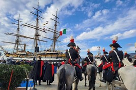 TRIESTE ACCOGLIE IL VESPUCCI, AL VIA IL TOUR DEL MEDITERRANEO