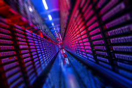 Il supercalcolo ha un ruolo di primo piano tra le infrastrutture per la ricerca (fonte: Rawpixel)