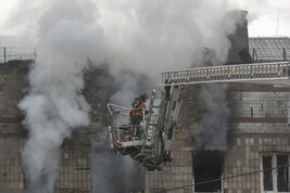 Ucraina: missili e droni russi su Kiev, due morti e sette feriti
