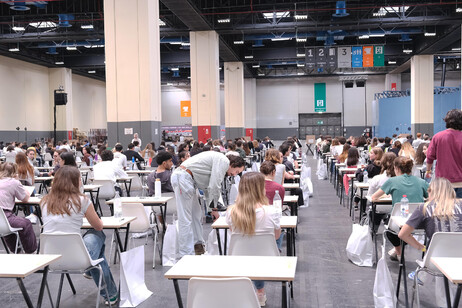 Test di medicina 2024 presso il Lingotto,