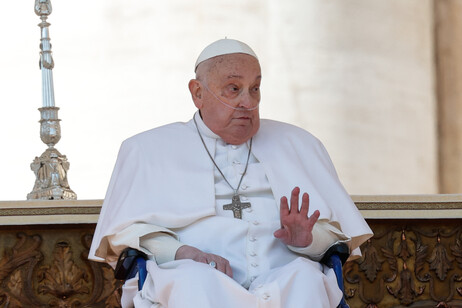 Il ritorno del Papa riapre le speranze per i riti di Pasqua
