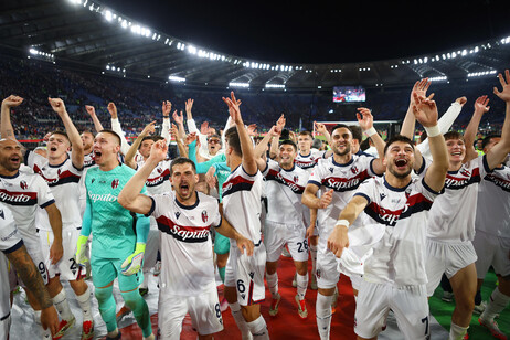 Soccer: Coppa Italia final; Milan-Bologna