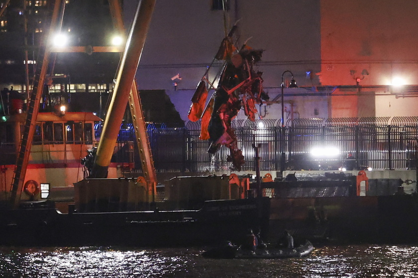 Helicopter crashes into Hudson River near Jersey City, New Jersey