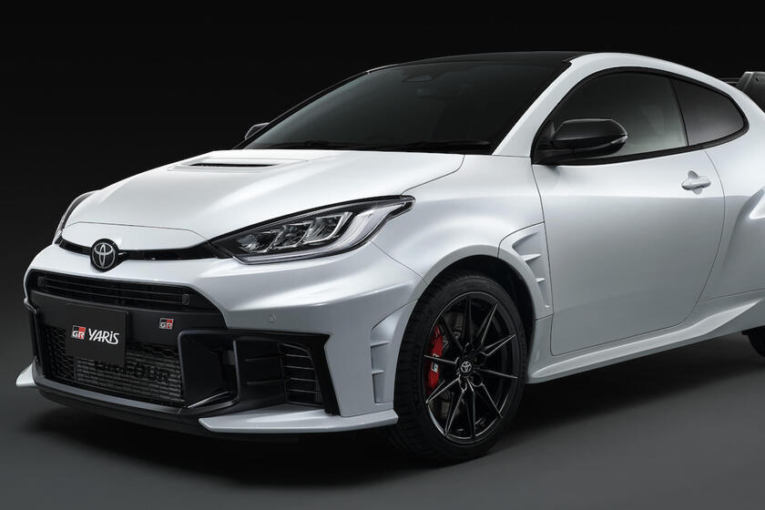 Al via in Giappone vendite Toyota Yaris GR 2025 Aero Pack
