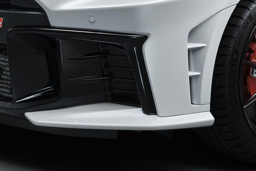 Al via in Giappone vendite Toyota Yaris GR 2025 Aero Pack