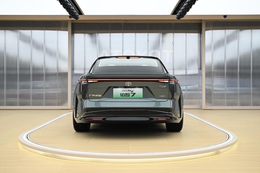 Toyota bZ7