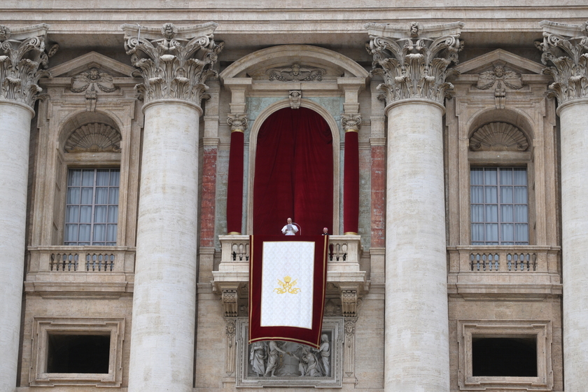Primo Regina Coeli di Papa Leone XIV
