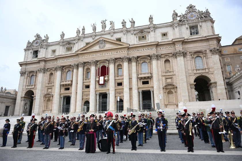 Primo Regina Coeli di Papa Leone XIV