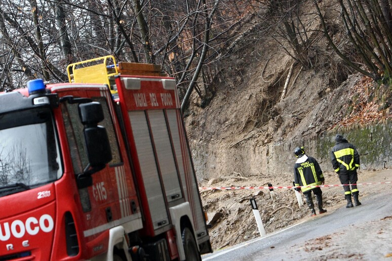 - RIPRODUZIONE RISERVATA