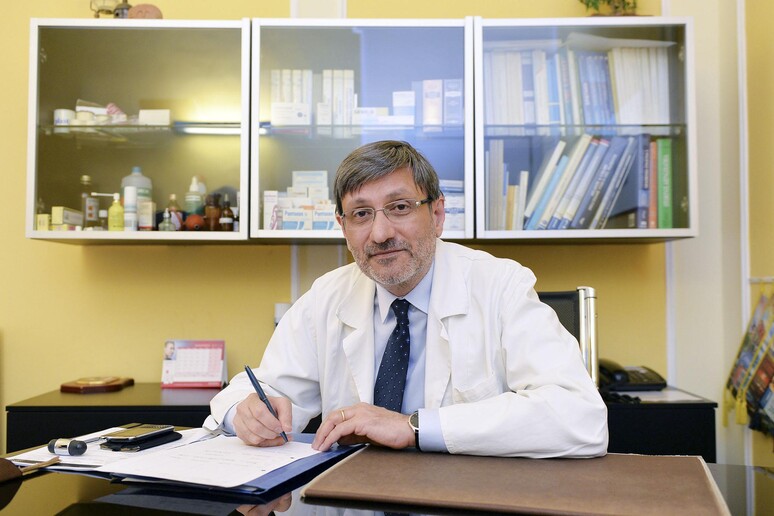 - RIPRODUZIONE RISERVATA