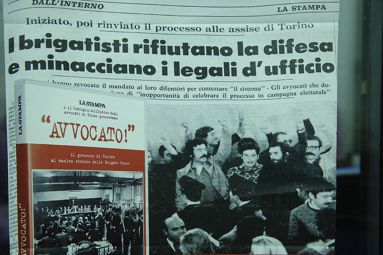 - RIPRODUZIONE RISERVATA