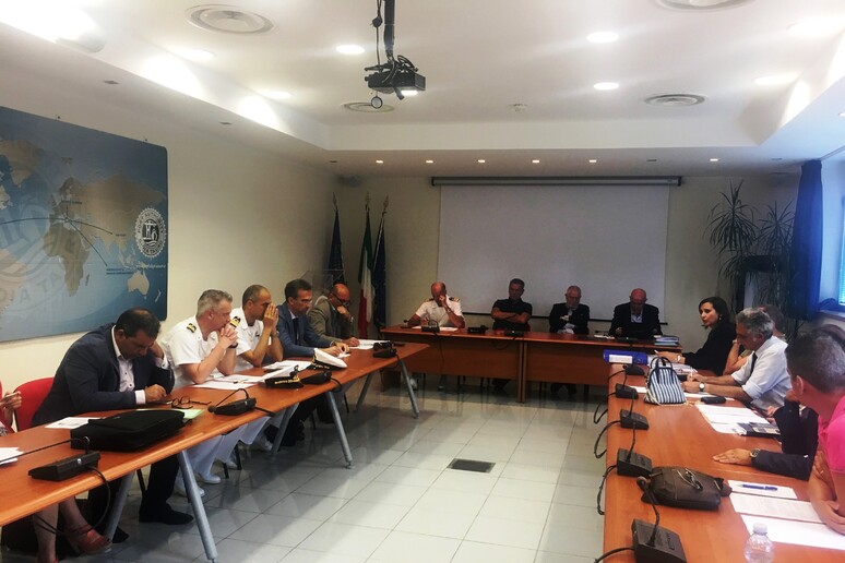 - RIPRODUZIONE RISERVATA
