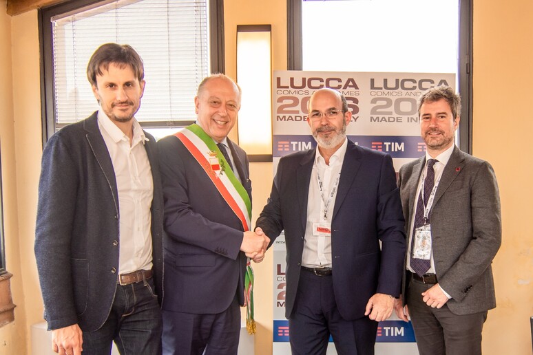 - RIPRODUZIONE RISERVATA