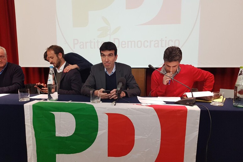 - RIPRODUZIONE RISERVATA