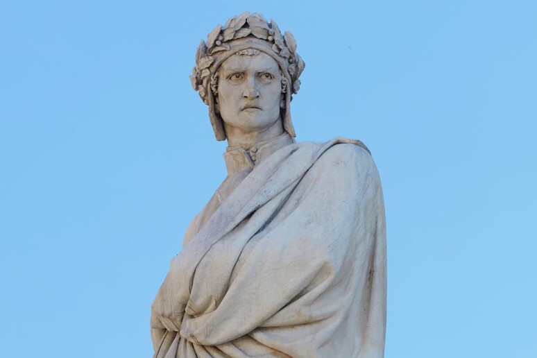 Cenotafio Dante in S.Croce - RIPRODUZIONE RISERVATA