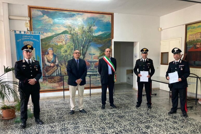 - RIPRODUZIONE RISERVATA