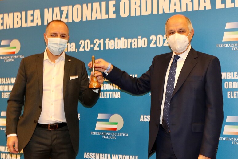 - RIPRODUZIONE RISERVATA