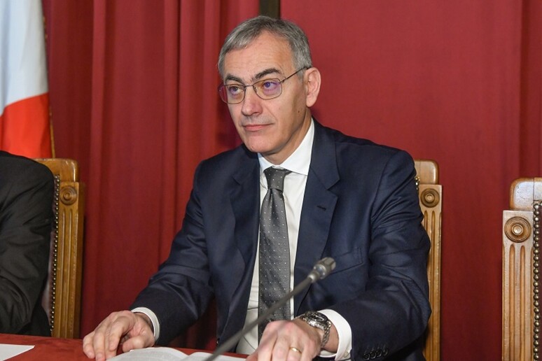 -     RIPRODUZIONE RISERVATA