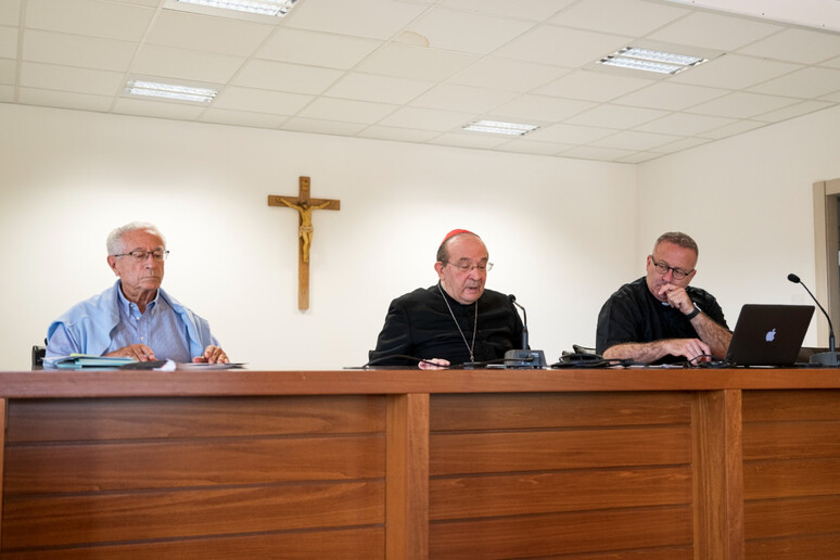 - RIPRODUZIONE RISERVATA