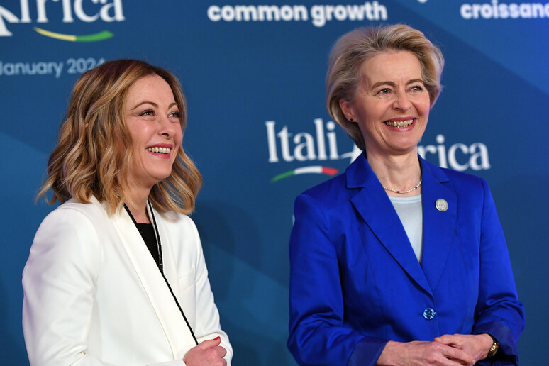Ipotesi di un summit con Trump: Von der Leyen sente Meloni - RIPRODUZIONE RISERVATA