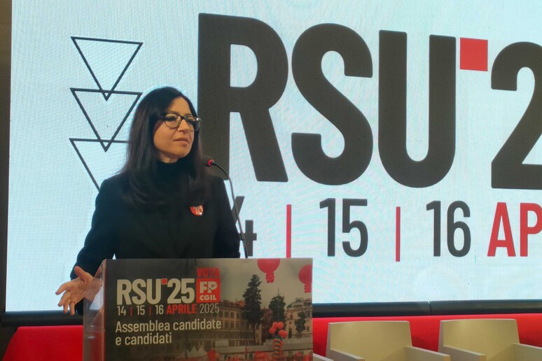 - RIPRODUZIONE RISERVATA