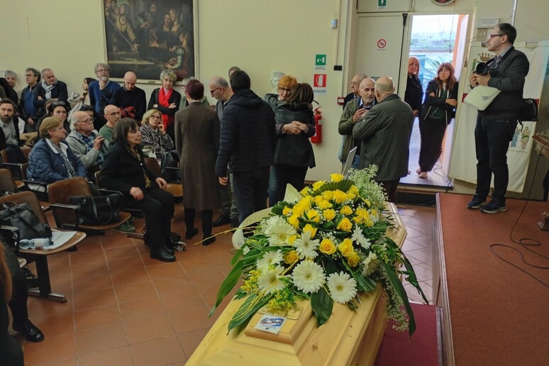 - RIPRODUZIONE RISERVATA
