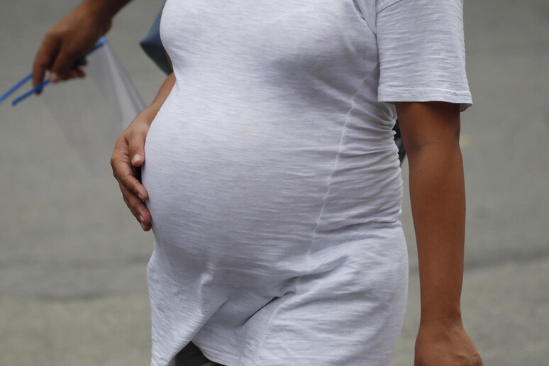 Una donna incinta (generica) - RIPRODUZIONE RISERVATA