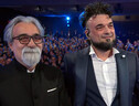 Sanremo: ovazione all'Ariston per il maestro Vessicchio (ANSA)