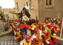 Partecipanti alla Festa dei Giudei oggi 2 aprile 2010 a San Fratello (Messina). A San Fratello,  vittima di una frana il 14 febbraio scorso, si rinnova anche quest'anno la tradizione  dell'antichissima Festa dei Giudei che si conclude il venerdi' santo