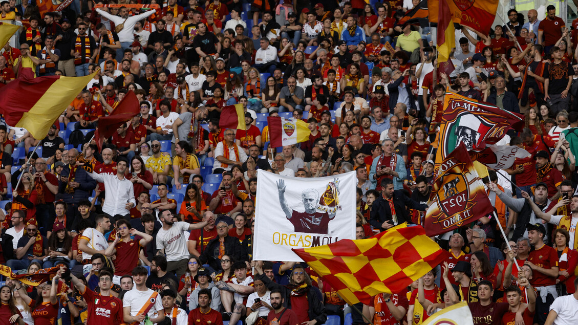 AS Roma supporters watch Europa League final between Sevilla FC and AS Roma - RIPRODUZIONE RISERVATA