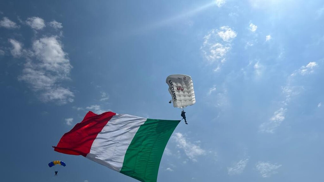 - RIPRODUZIONE RISERVATA