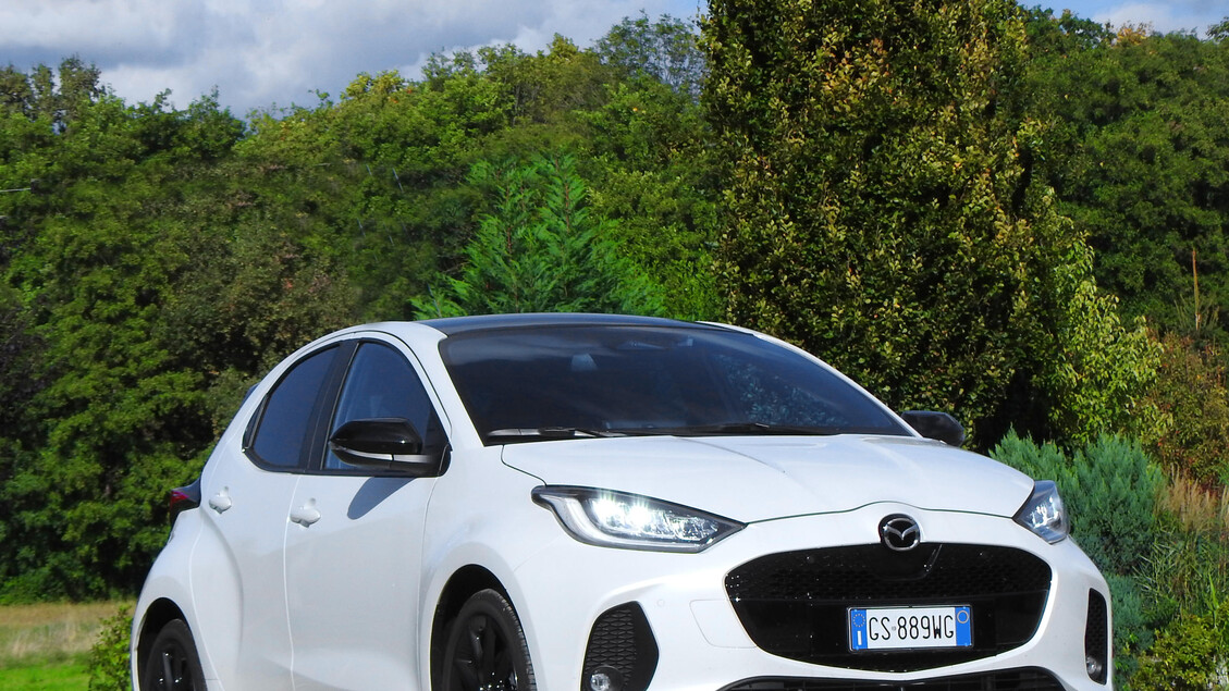 Mazda2 Hybrid