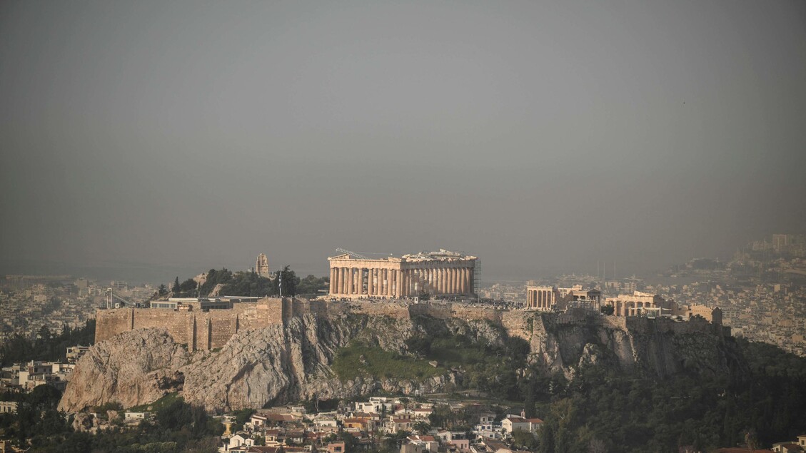 Grecia, Atene si sveglia sotto la sabbia del Sahara © ANSA/AFP