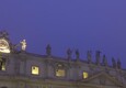Ratzinger, lunghe file per entrare in Piazza San Pietro © ANSA