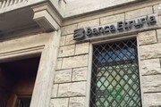 Sit-in davanti Banca Etruria Civitavecchia