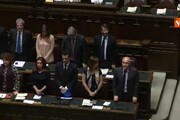 Camera osserva minuto di silenzio per le vittime del naufragio