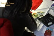 Cartomante evade oltre 4 milioni euro