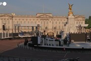 Londra, Buckingham Palace si prepara alla cerimonia del Giubileo di platino