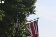Giubileo di platino, lungo il Mall di Londra cresce l'attesa per le celebrazioni