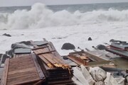 Maltempo in Sicilia, mareggiata sulle coste catanesi