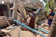 Sisma in Myanmar, si cercano sopravvissuti tra le macerie di una scuola a Mandalay