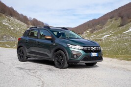 Dacia Sandero Stepway si veste da Suv e risparmia con il Gpl