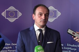 Cirio: "Al lavoro con Urso e Stellantis su transizione automotive" (ANSA)