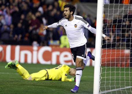 Valencia a valanga © EPA