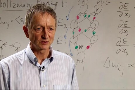 Geoffrey Hinton, in un fermo immagine, 2 maggiO 2023. FACEBOOK CBC News: The National