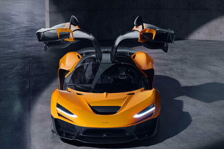 Sospensioni della W1: collaborazione McLaren Divergent