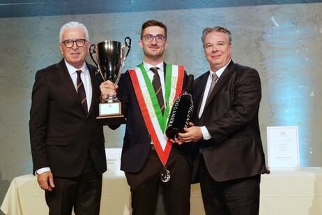 Andrea Gualdoni è il miglior Sommelier d'Italia-Trentodoc