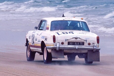 All'asta la Rolls-Royce 'Jules' della Parigi-Dakar 1981