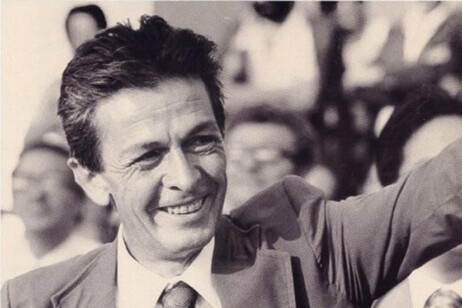 Prima della fine. Gli ultimi giorni di Berlinguer il film su Sky